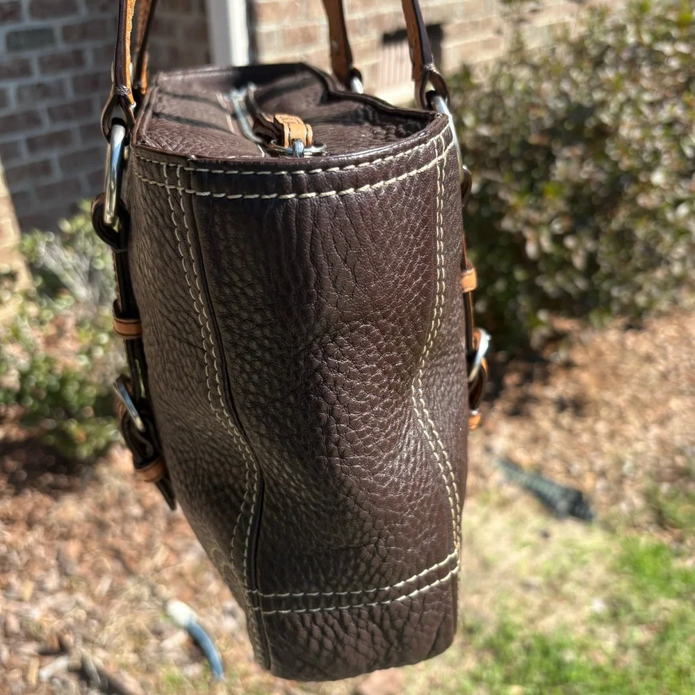 Coach Chelsea Brown Leather Tote EUC - Picture 8 of 10
